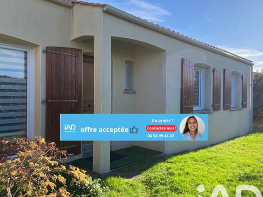 Maison de plain-pied à vendre 299 000 € 6 pièces 4 chambres 110 m² Sud Bourg Saint-Philbert-de-Grand-Lieu 44310