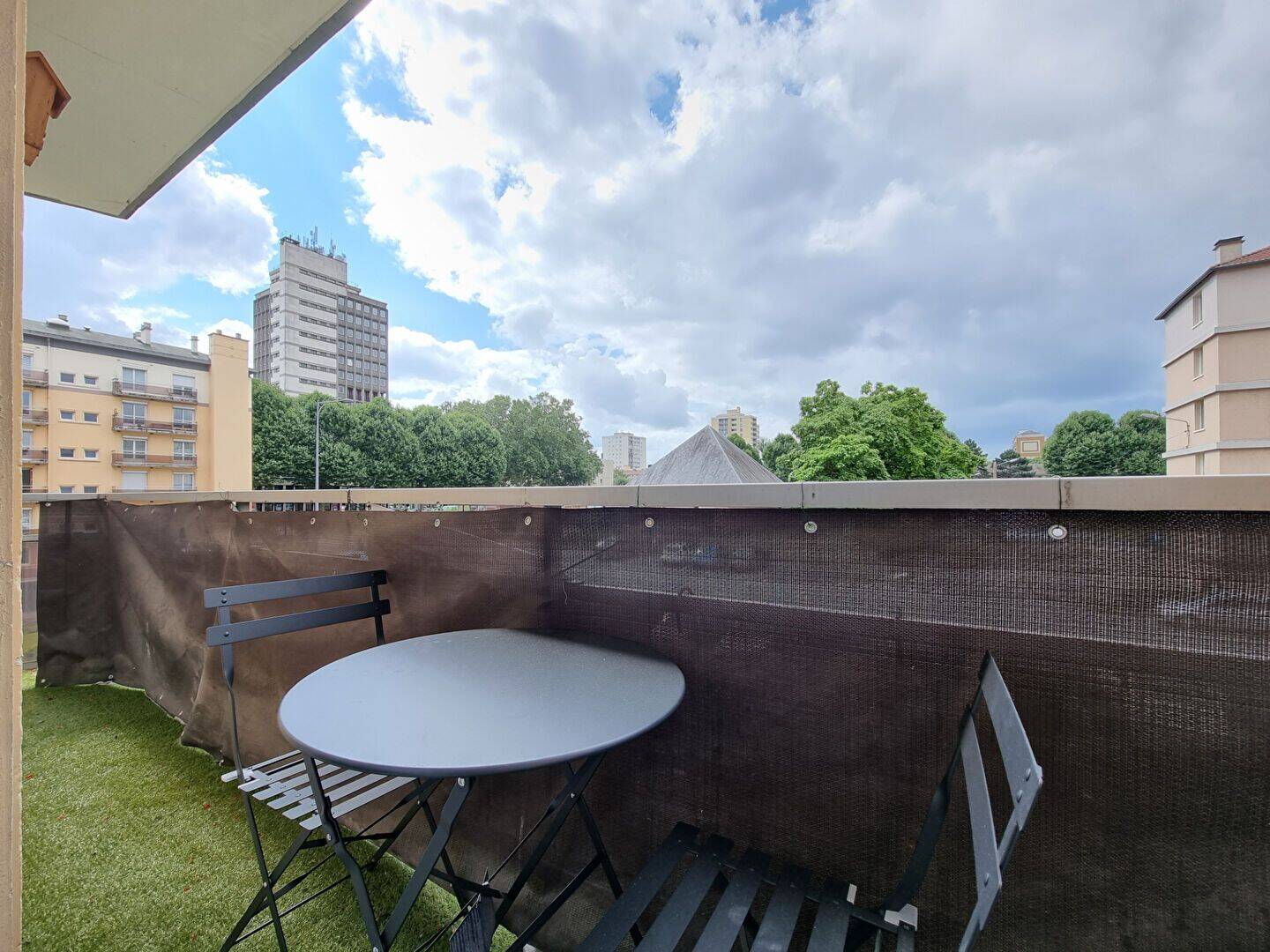 Appartement 4 pièces 61 m² · à Rouen · 61 m² · 906 €