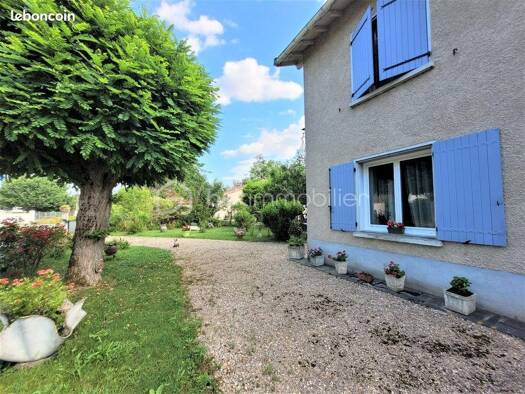 Maison à vendre 255 000 € 5 pièces 4 chambres 126 m² 1 923 m² de terrain Labastide-Saint-Georges 81500