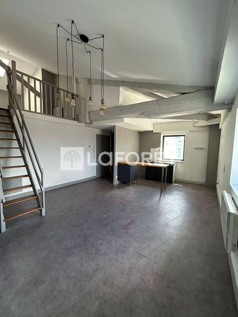 Appartement 3 pièces 69 m² · à Bordeaux · 69 m² · 950 €
