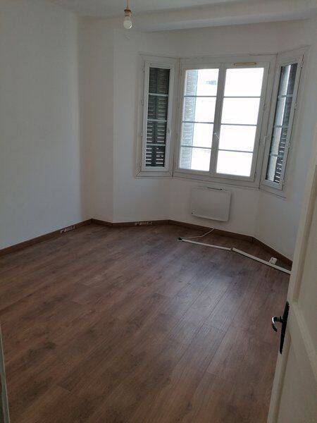 Appartement 2 pièces 35 m² · à Marseille 10ème Arrondissement · 35 m² · 745 €