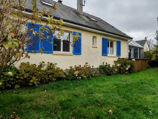 Maison à vendre 148 000 € 5 pièces 4 chambres 103 m² Cerisy-la-Forêt 50680