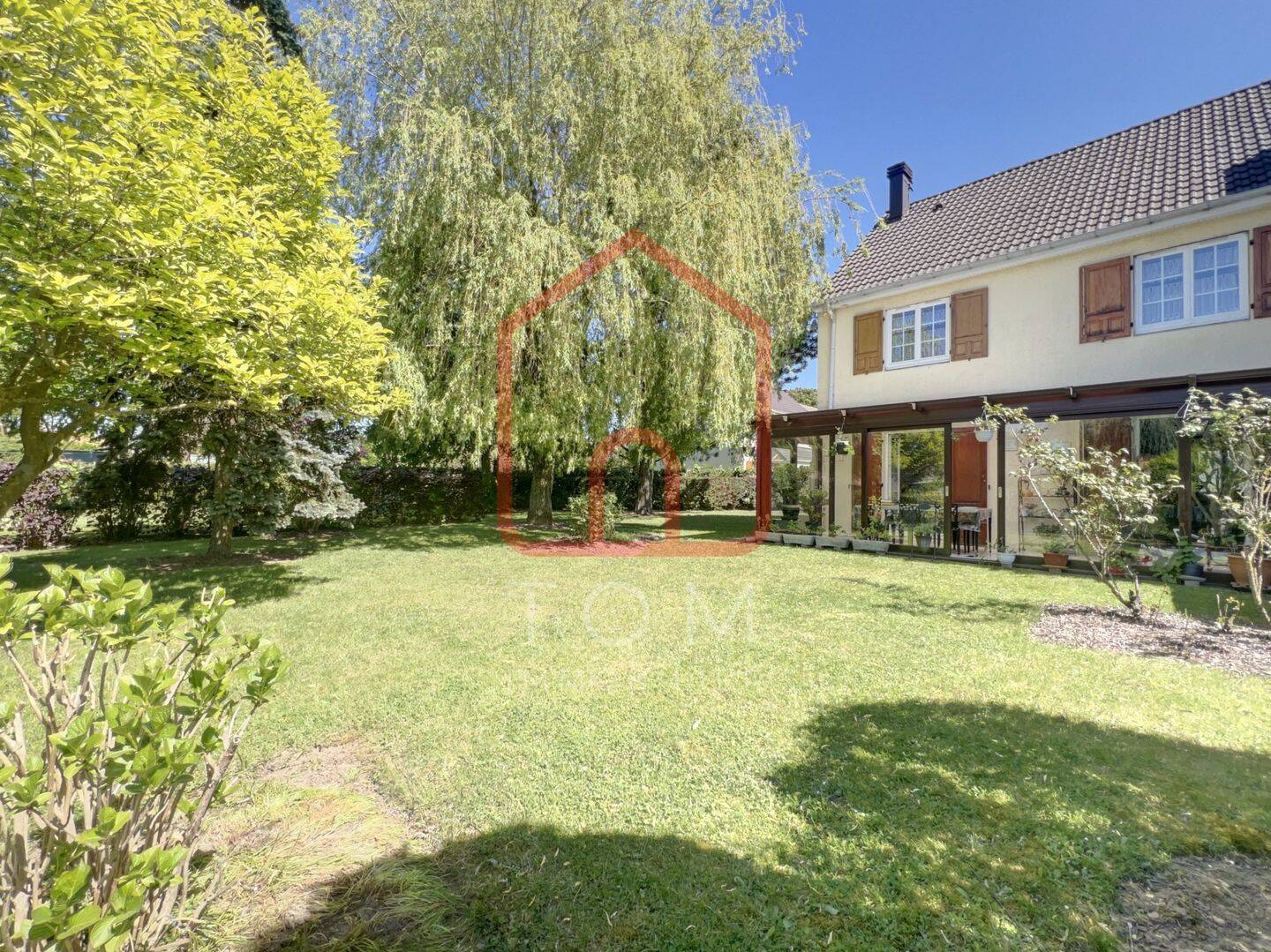 Maison 4 pièces 115 m² · à Lezennes · 114,6 m² · 341 500 €
