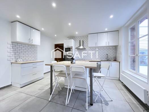 Maison à vendre 248 500 € 4 pièces 3 chambres 93 m² 714 m² de terrain Ézy-sur-Eure 27530