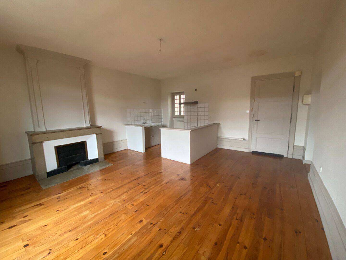 Appartement 2 pièces 58 m² · à Montbrison · 58,4 m² · 500 €/mois