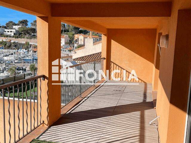 Appartement 3 pièces 66 m² · à Carry-le-Rouet · 65,9 m² · 1 156 €