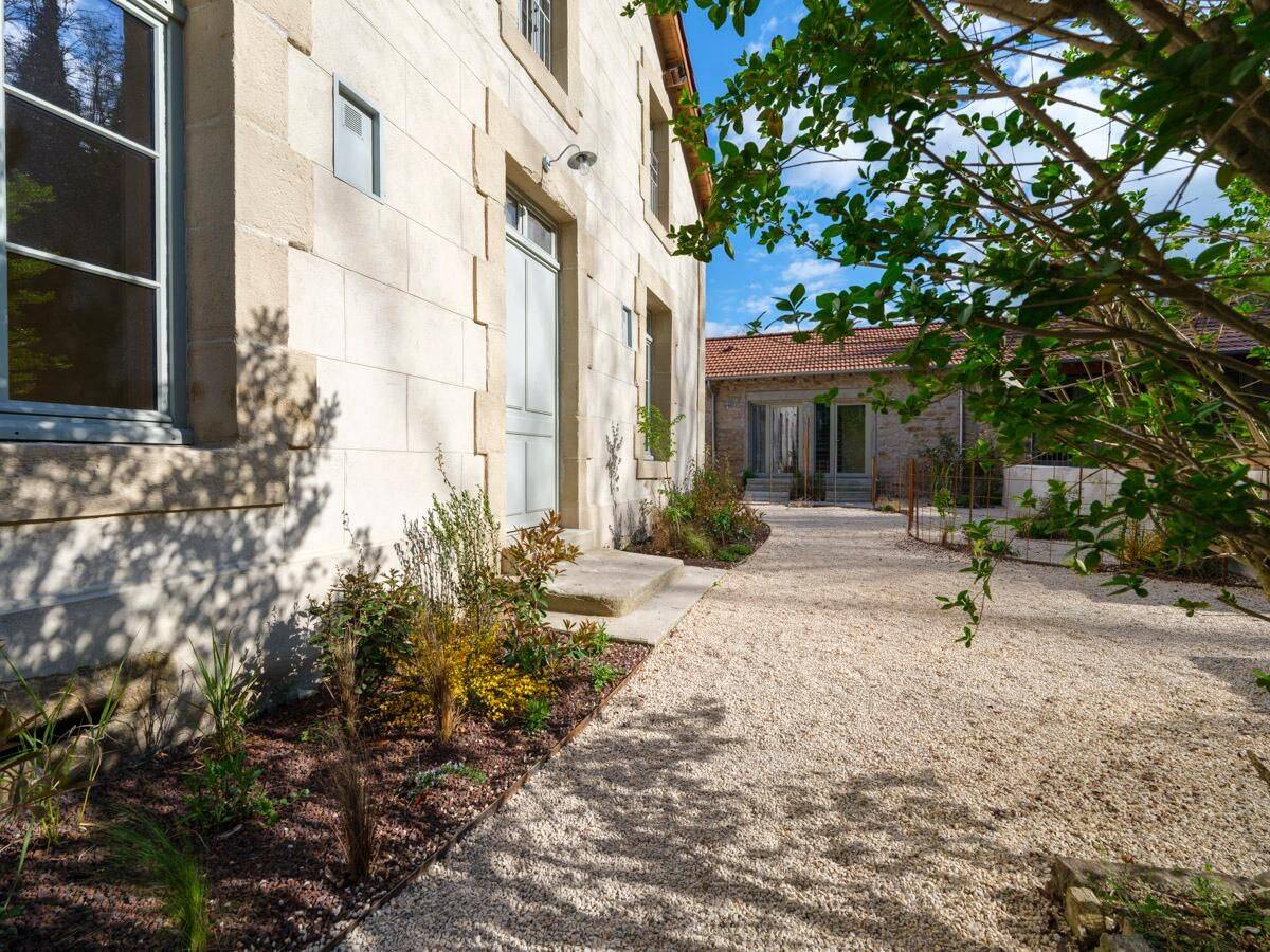 Appartement 4 pièces 100 m² · à Saint-Étienne · 99,9 m² · 950 €
