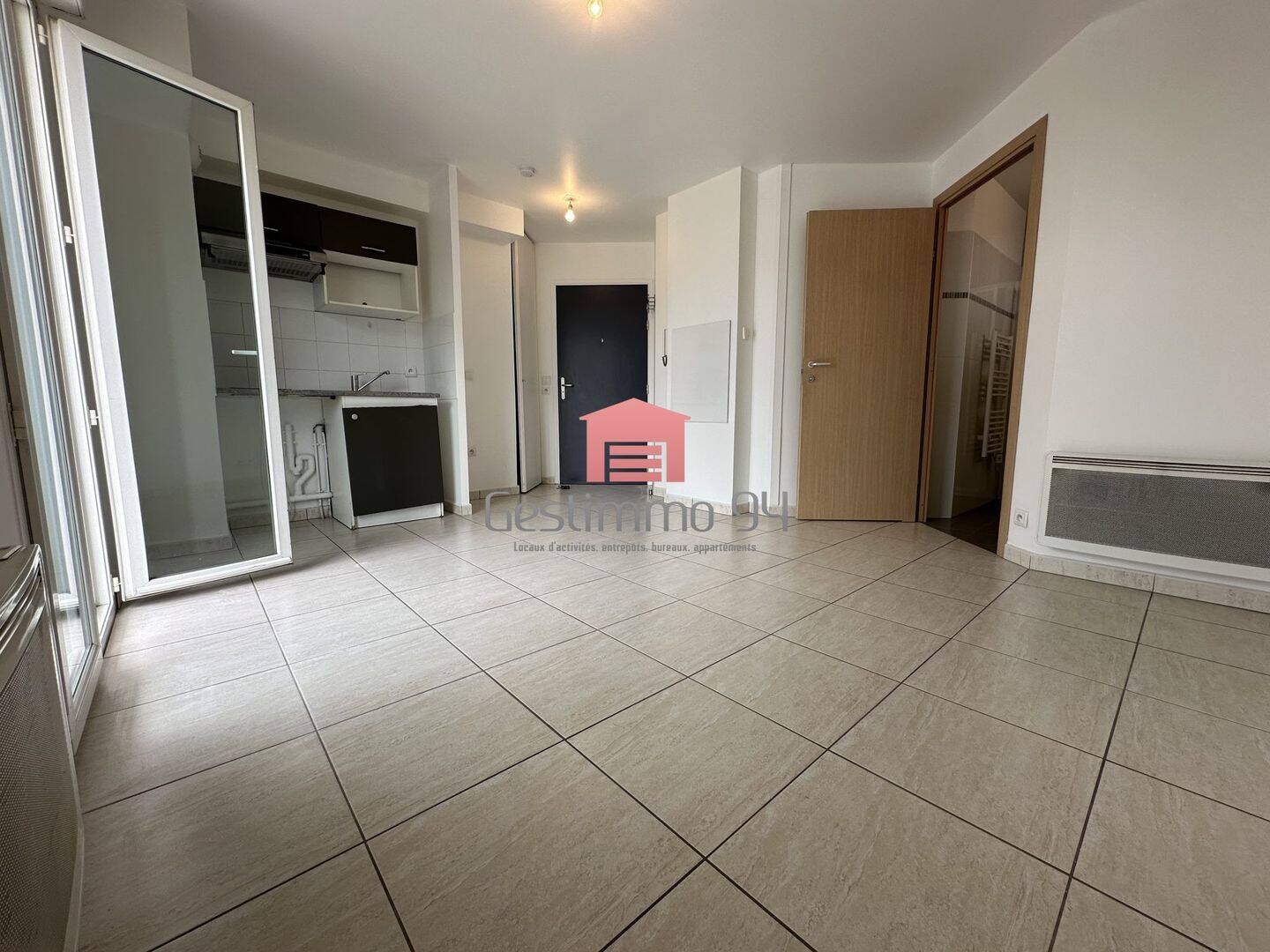 Appartement 1 pièce 22 m² · à Fontenay-sous-Bois · 21,5 m² · 616 €