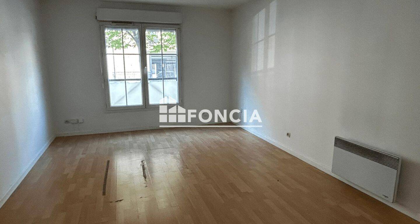Appartement 2 pièces 47 m² · à Lille · 46,8 m² · 727 €/mois