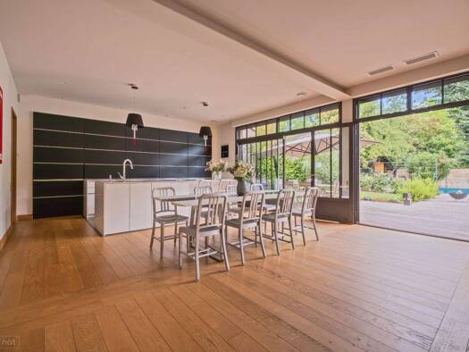 Maison à vendre 2 990 000 € 9 pièces 4 chambres 390 m² 379 m² de terrain Bordeaux 33200