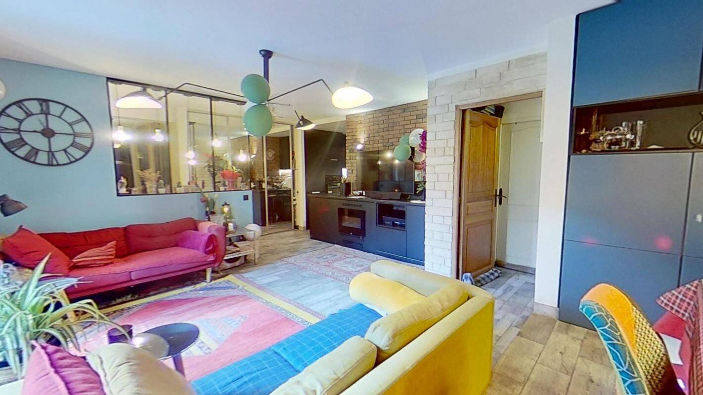 Appartement à louer 2900 € 2 900 € /mois charges comprises Investissez dans l’immobilier 4 pièces • 3 chambres • 118 m² • 1er étage Flandre-Aubervilliers, Paris 19ème arrondissement (75019) 7 E T3b 35 45 5 de plus Calculer un temps de trajet Pour aller au travail, à l’école, ... - photo 1