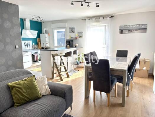 Appartement à vendre 245 000 € 3 pièces 2 chambres 64 m² Étage 2/2 Secteur Croixamus Quéven 56530