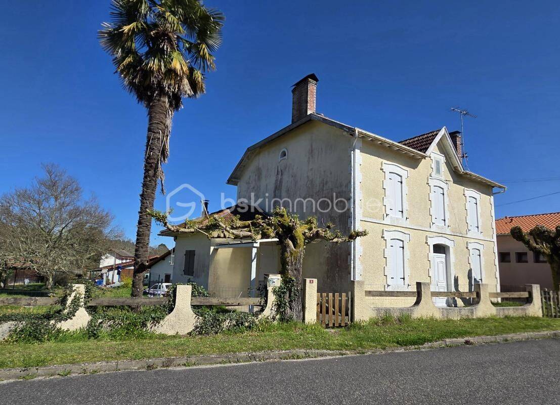 Maison 6 pièces 158 m² · à Villenave · 158 m² · 160 000 €