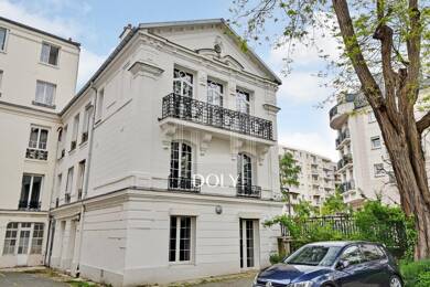 Hôtel particulier à vendre 1 980 000 € 10 pièces 8 chambres 332 m² Peri-Brossolette Montrouge 92120