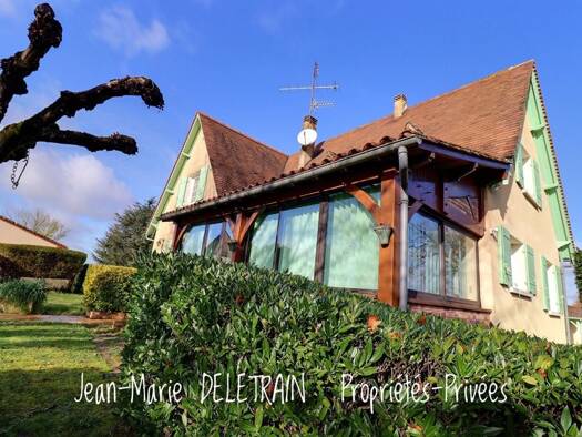 Maison à vendre 258 000 € 7 pièces 5 chambres 155 m² 2 492 m² de terrain Lamonzie-Saint-Martin 24680