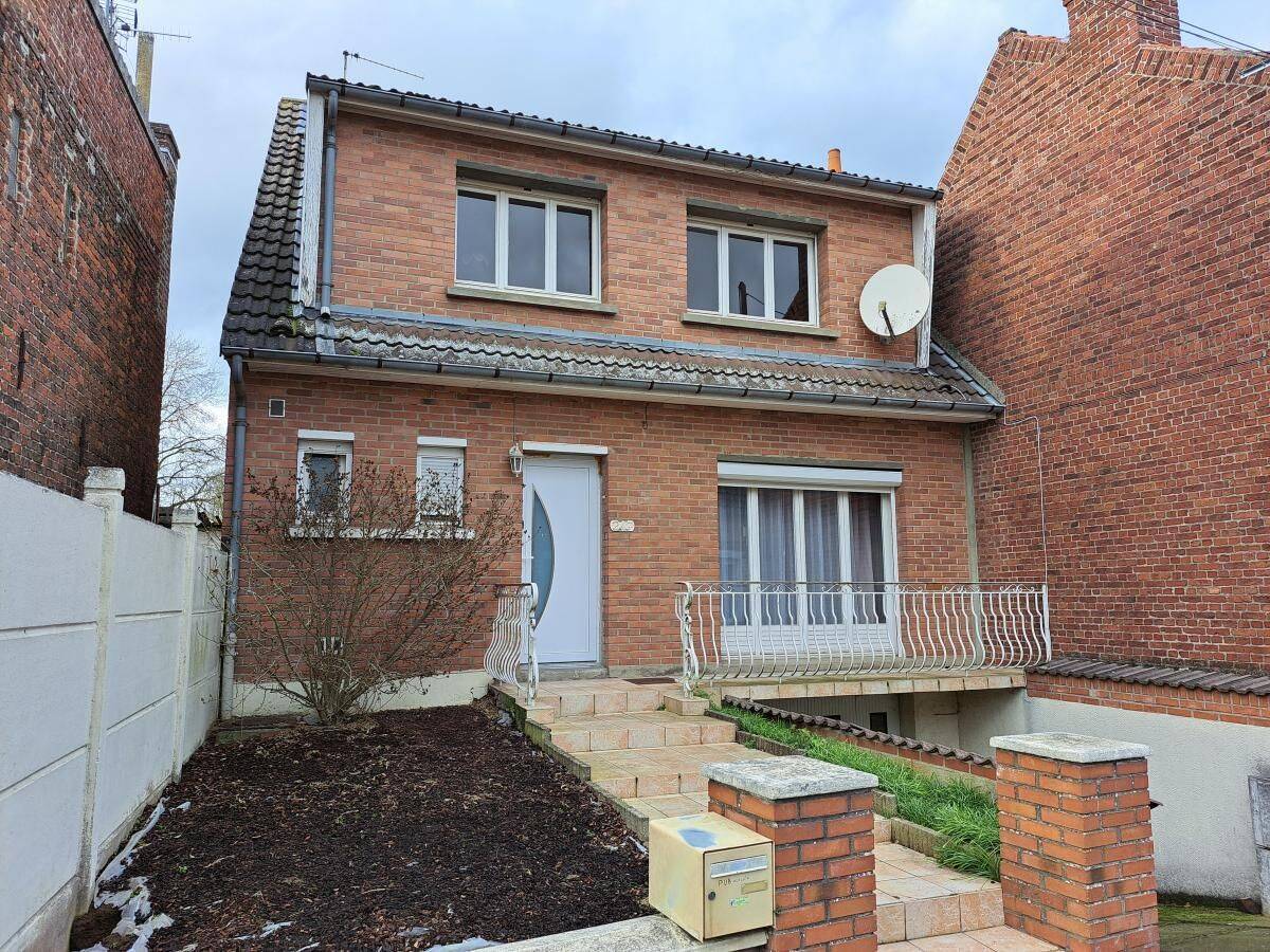 Maison 5 pièces 110 m² · à Lewarde · 110 m² · 155 000 €