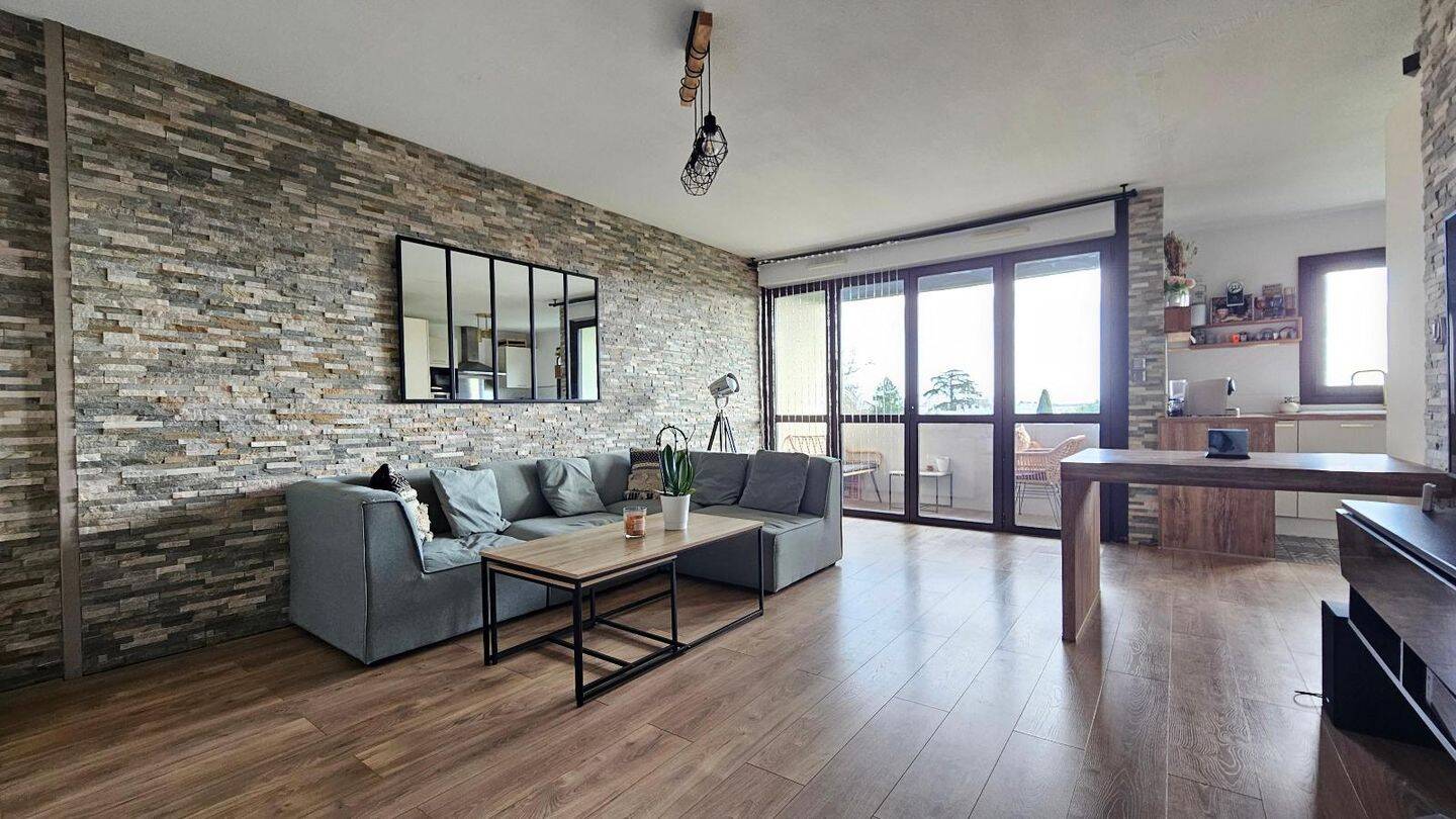 Appartement 3 pièces 68 m² · à Villenave-d'Ornon · 67,6 m² · 249 900 €
