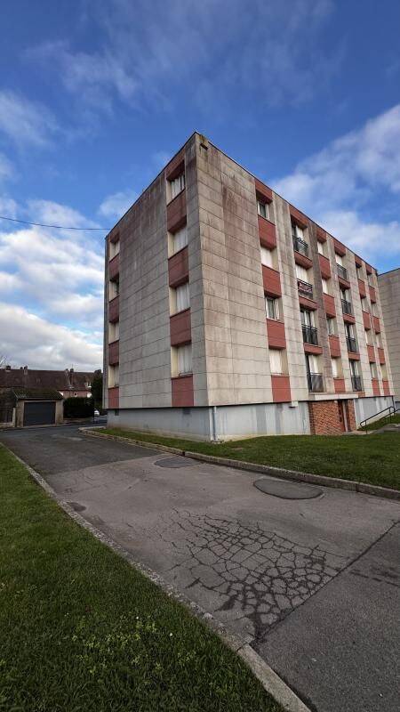 Appartement 3 pièces 75 m² · à Formerie · 75 m² · 560 €/mois
