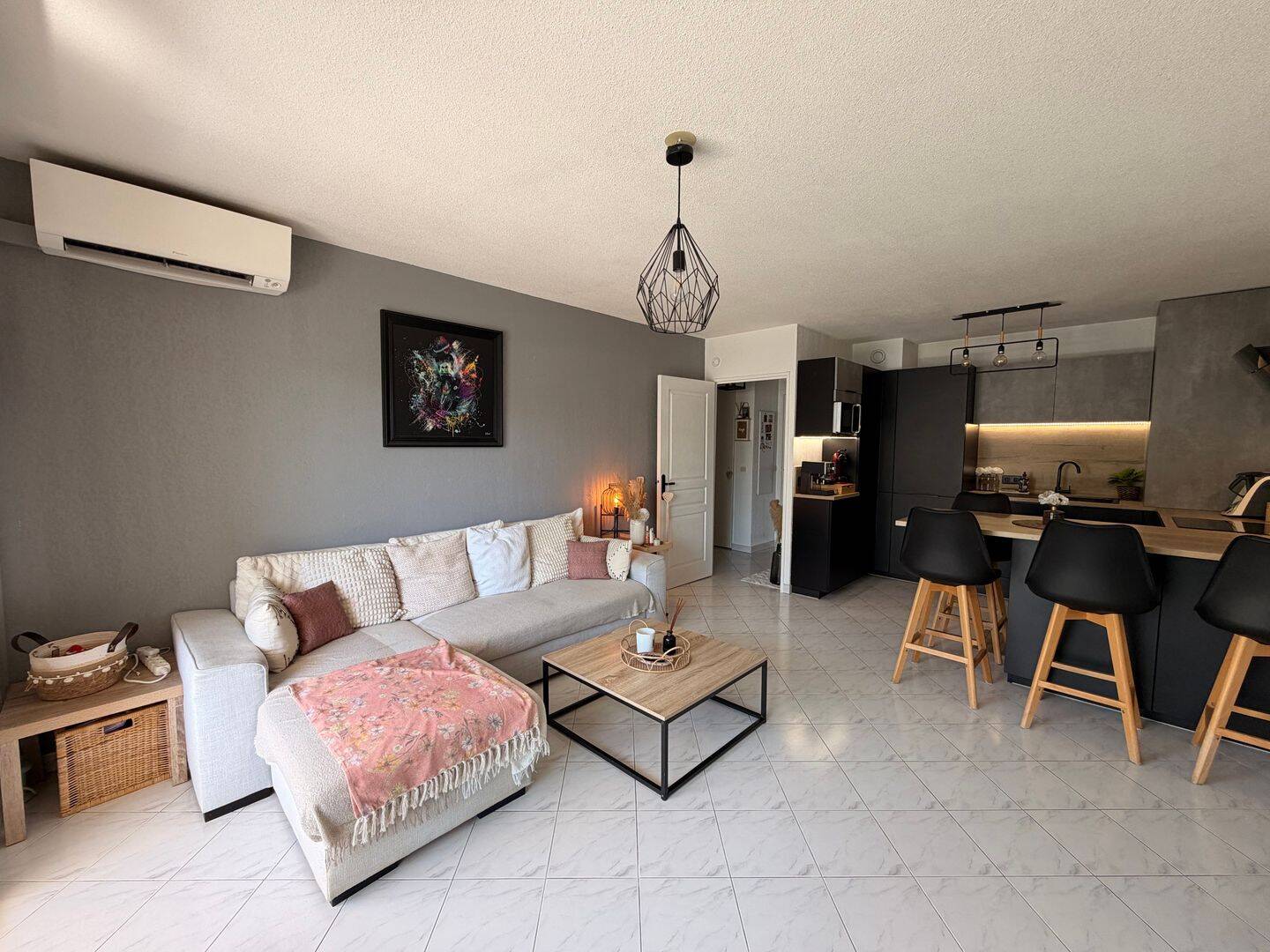 Appartement 2 pièces 43 m² · à Antibes · 43 m² · 279 000 €