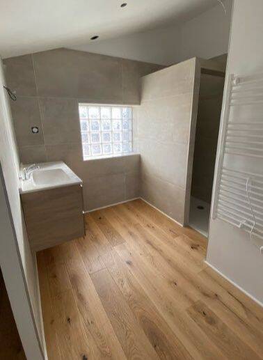 Appartement 3 pièces 80 m² · à Eysines · 80 m² · 995 €