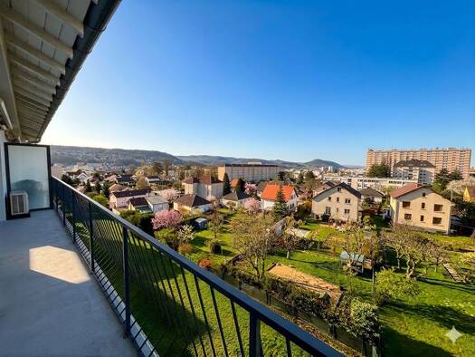 Appartement à vendre 145 000 € 4 pièces 2 chambres 71 m² Étage 5/5 Palente - Orchamps - La Combe Saragosse Besançon 25000