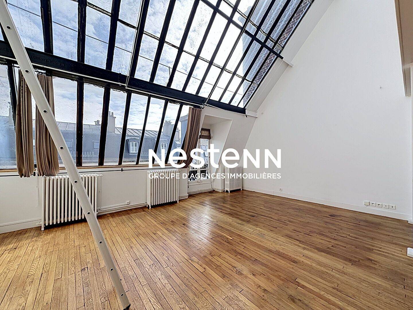 Appartement 6 pièces 146 m² · à Paris 17ème Arrondissement · 146 m² · 2 263 850 €