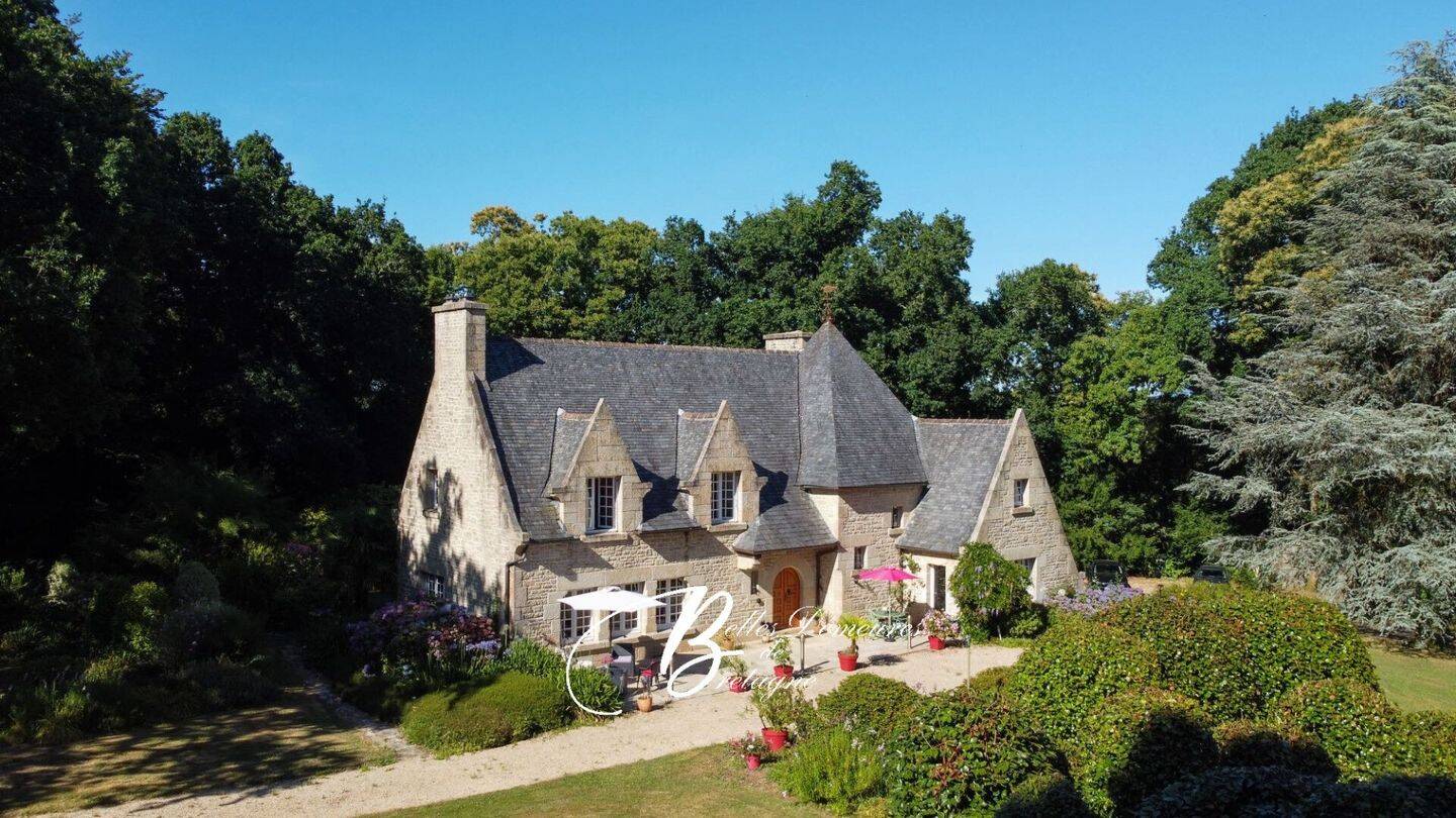 Maison 9 pièces 256 m² · à Morlaix · 256 m² · 780 000 €