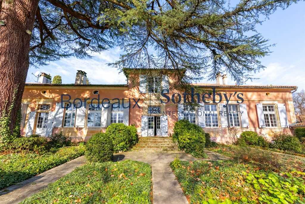 Maison 16 pièces 600 m² · à Bordeaux · 600 m² · 2 368 000 €
