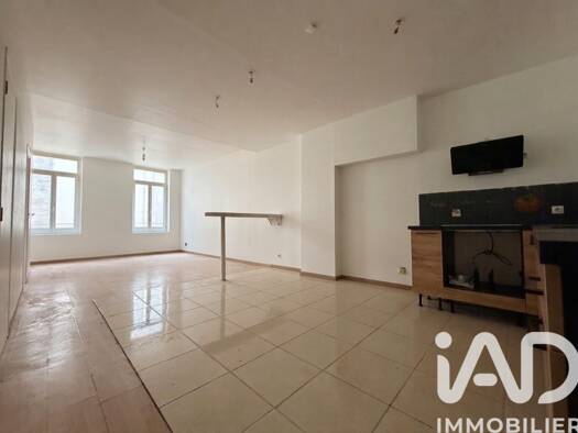 Appartement à vendre 96 000 € 3 pièces 2 chambres 82 m² Étage 1/3 Nord Prades 66500