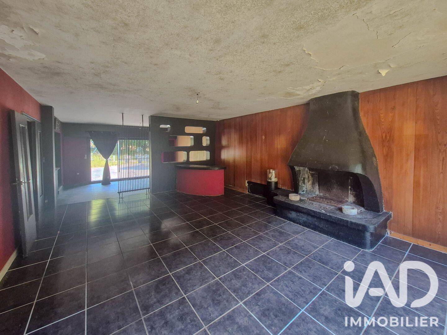 Maison 8 pièces 240 m² · à Nostang · 240 m² · 230 000 €