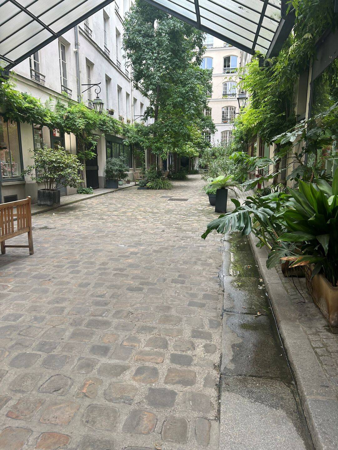 Appartement 1 pièce 27 m² · à Paris 11ème Arrondissement · 27 m² · 359 000 €