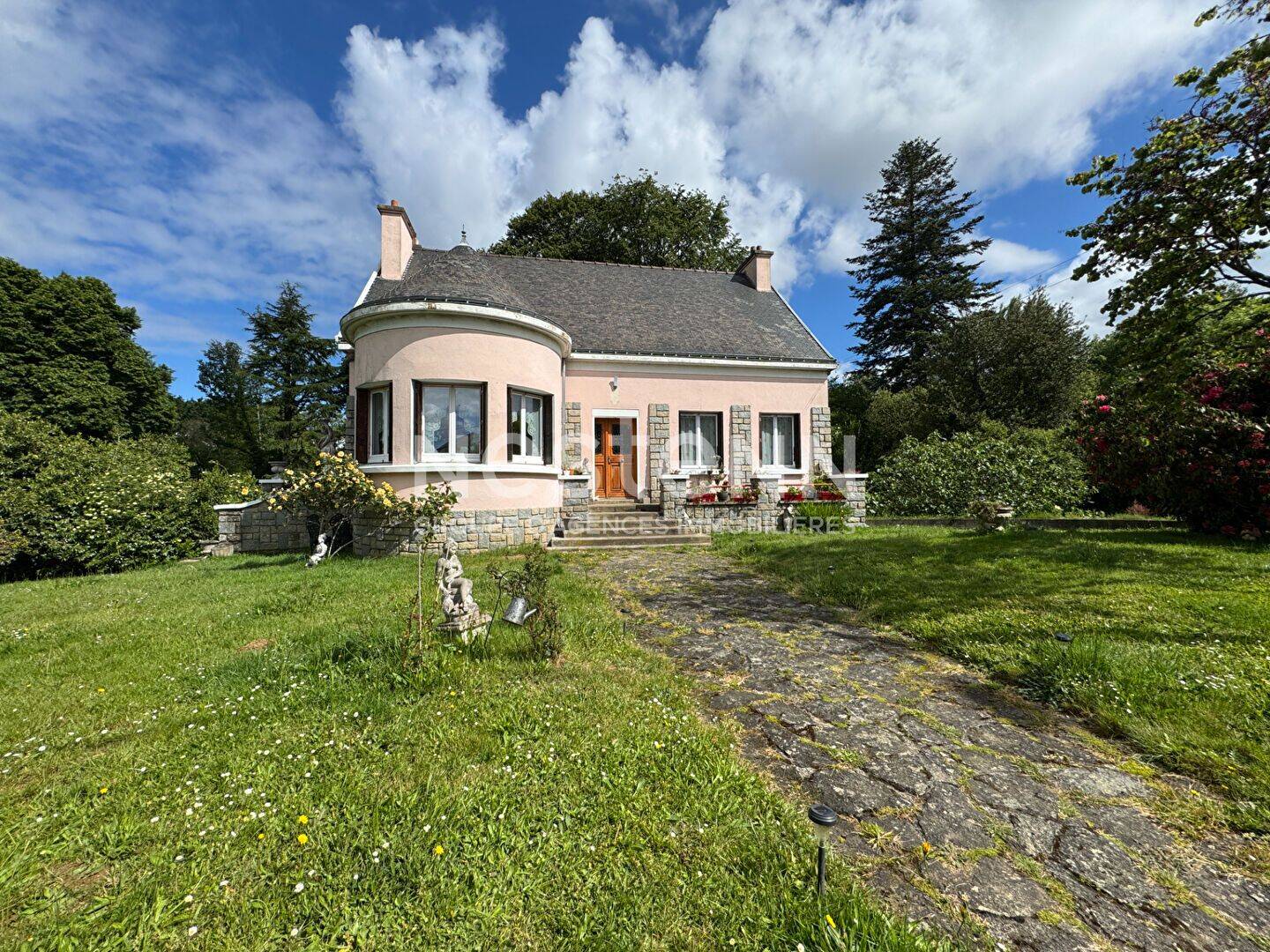Maison 5 pièces 120 m² · à Locminé · 120 m² · 254 400 €