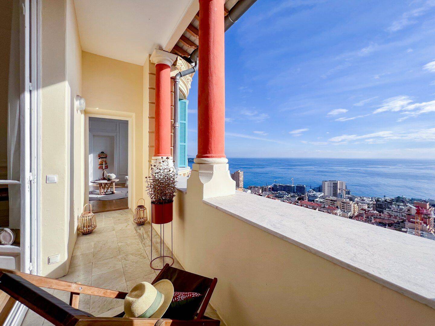 Appartement 3 pièces 103 m² · à Beausoleil · 103 m² · 890 000 €