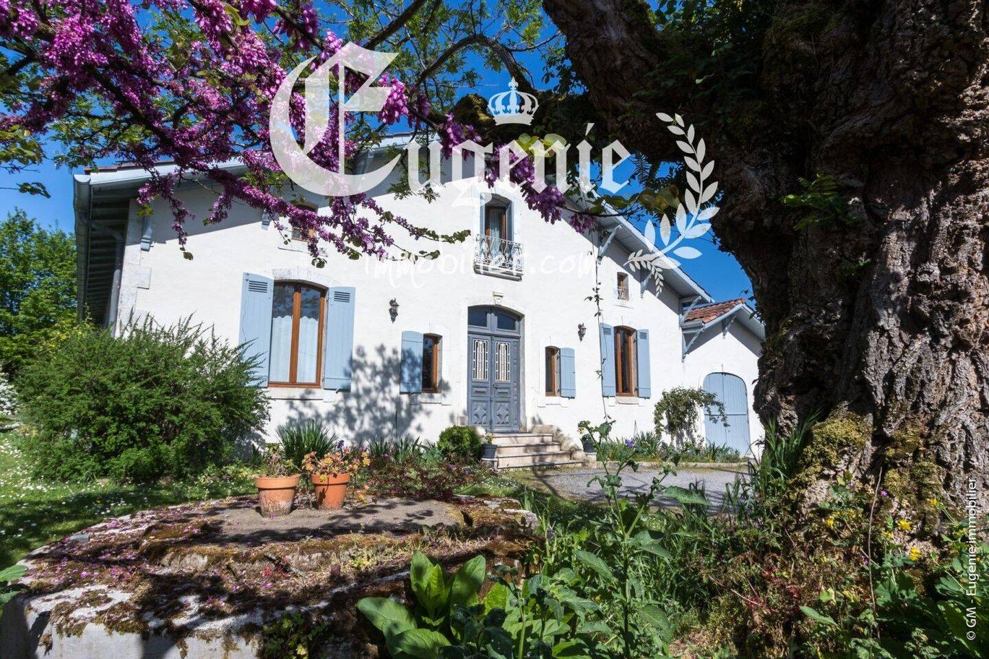 Maison 9 pièces 235 m² · à Dax · 235 m² · 549 000 €