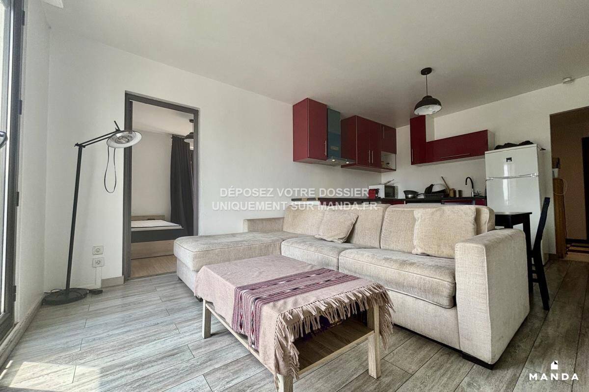 Colocation à louer - Toulouse - 420 € - 5 pièces, 4 chambres, 3ème étage · 420 €