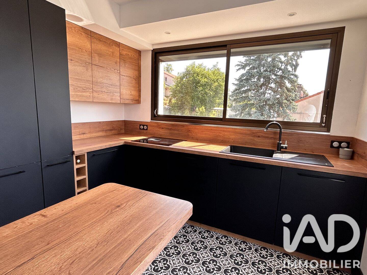 Maison 7 pièces 165 m² · à Cournon-d'Auvergne · 165 m² · 370 000 €