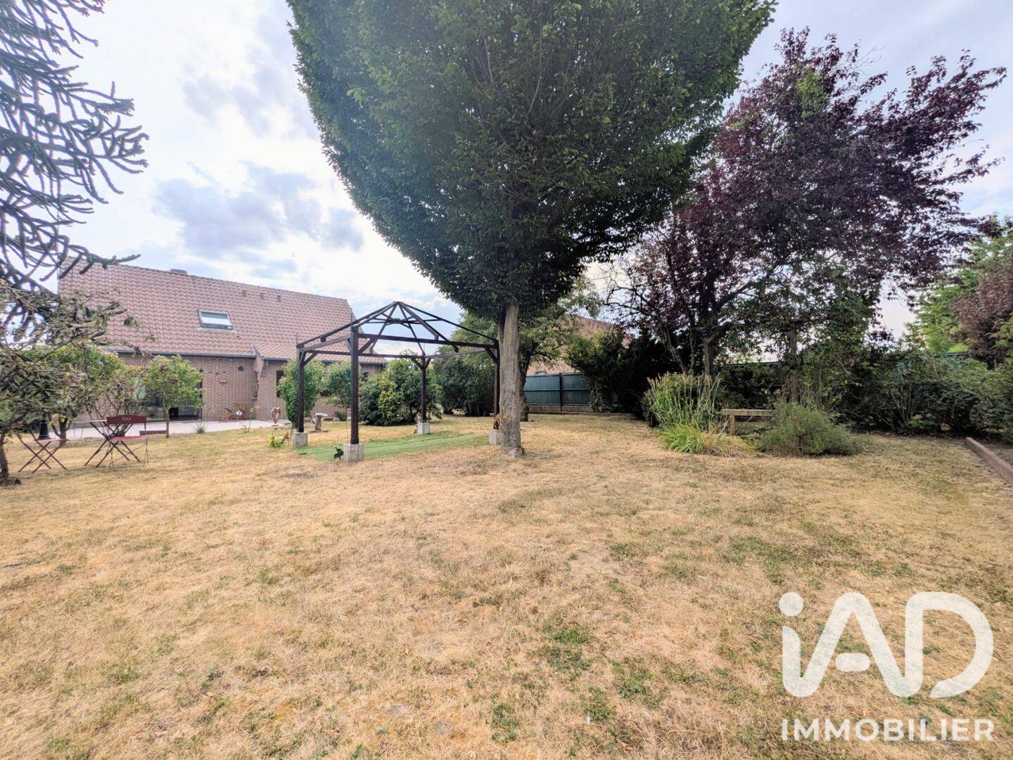 Maison 4 pièces 96 m² · à Houplin-Ancoisne · 95,6 m² · 325 000 €