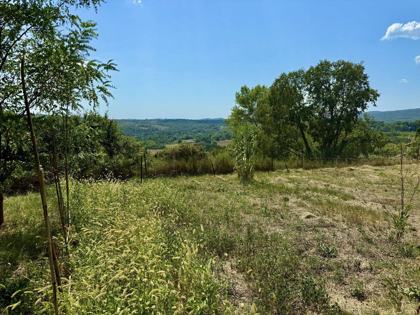 Terrain de 517 m² à Pierrevert - photo 2