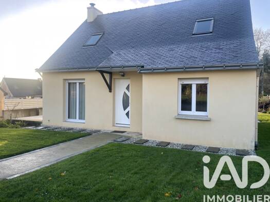 Maison à vendre 249 000 € 5 pièces 3 chambres 98 m² 1 240 m² de terrain Camors 56330