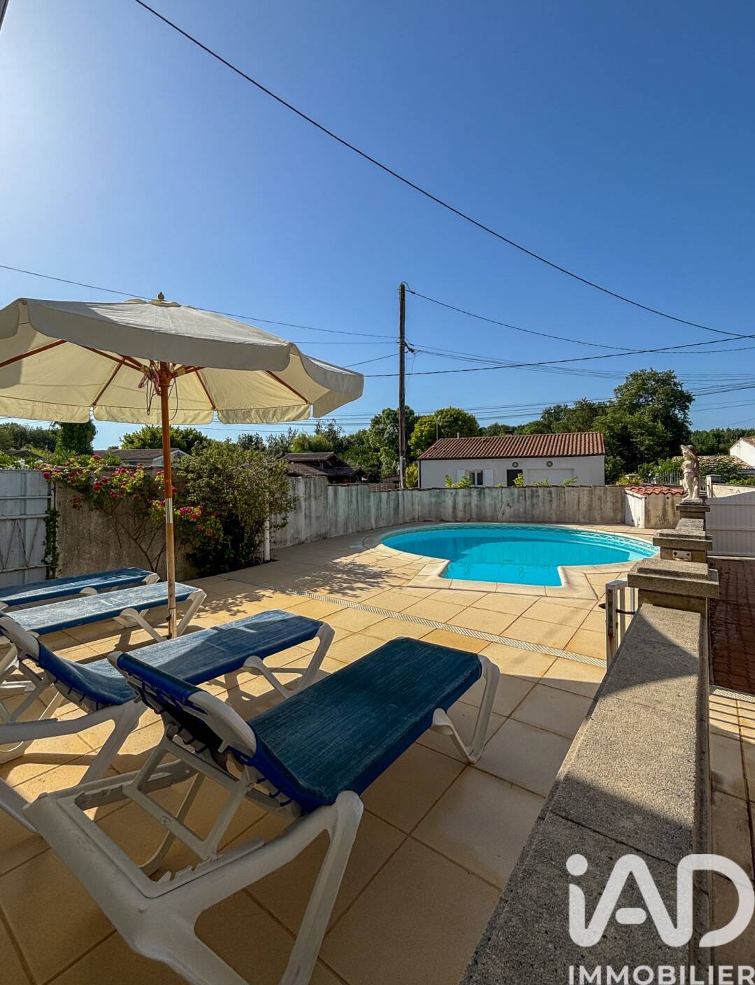 Maison 7 pièces 188 m² · à Semussac · 188 m² · 329 500 €