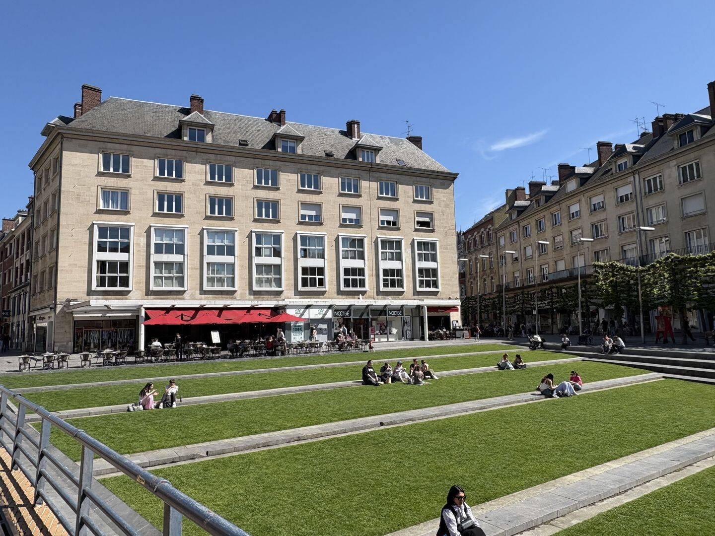 Appartement 5 pièces 135 m² · à Amiens · 135 m² · 350 000 €