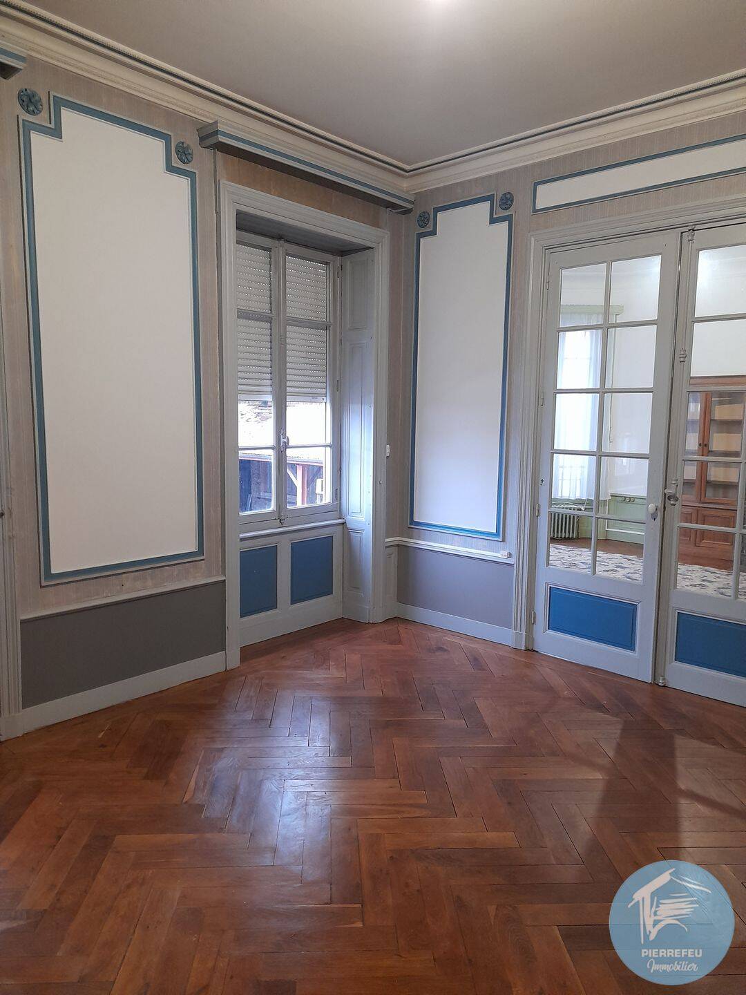 Appartement 5 pièces 170 m² · à Saint-Victor-sur-Rhins · 169,9 m² · 900 €/mois