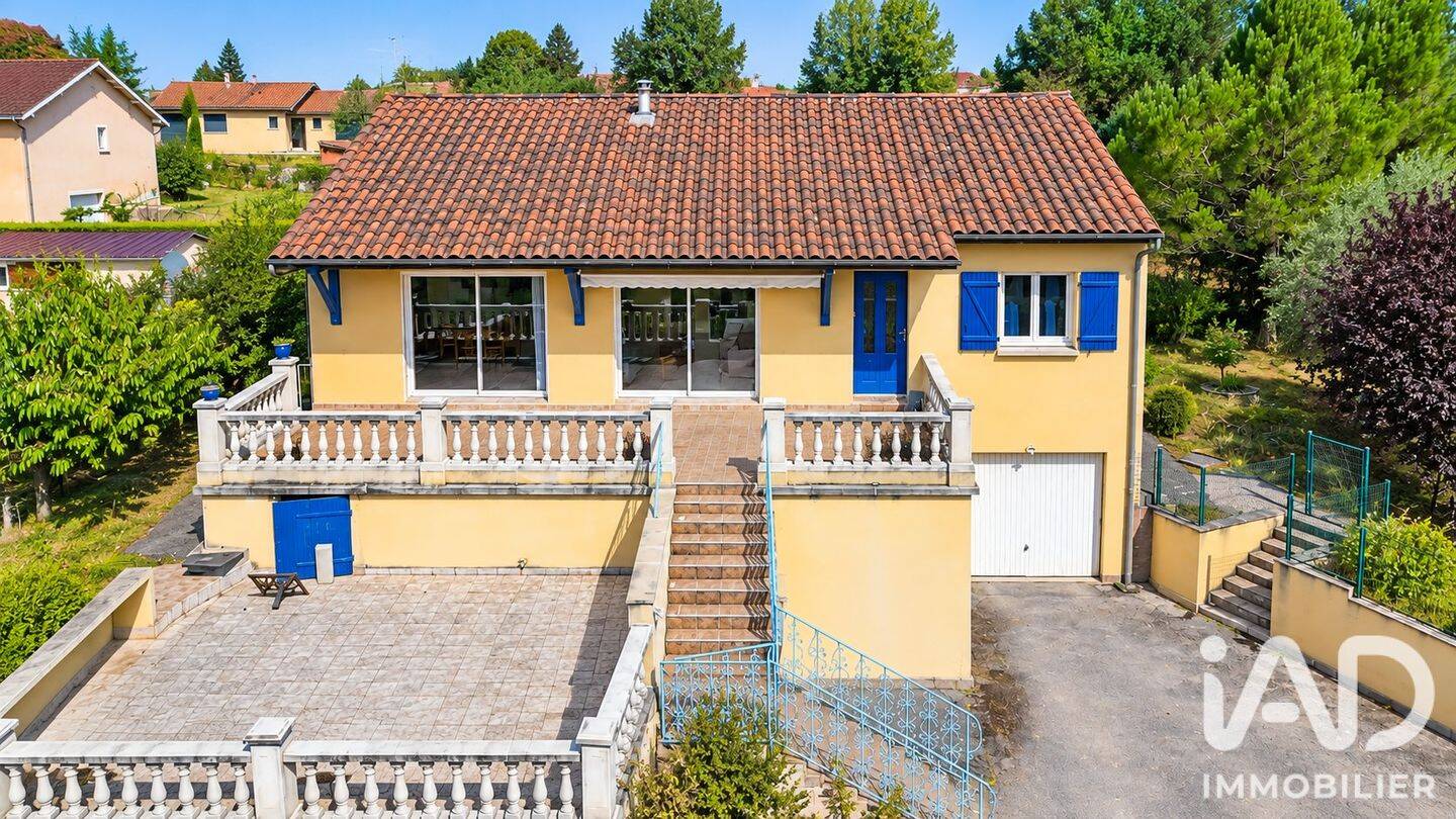 Maison 4 pièces 127 m² · à Broquiès · 127,4 m² · 169 000 €