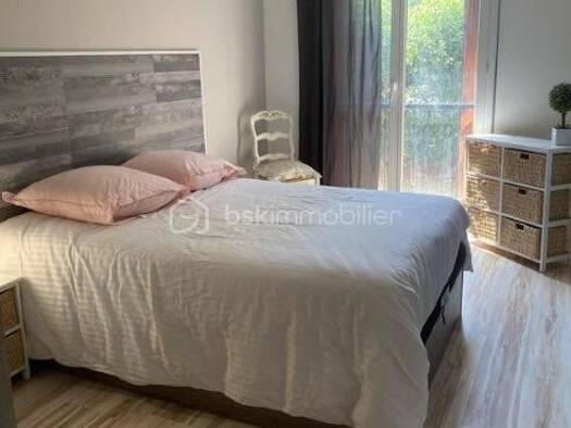 Appartement à vendre 159 000 € 2 pièces 1 chambre 47,8 m² RDC/4 Les Canourgues-Vert Bocage-Pont d'Avignon Salon-de-Provence 13300