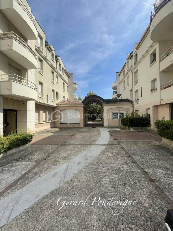 Appartement 1 pièce 30 m² · à Montesson · 30 m² · 880 €/mois