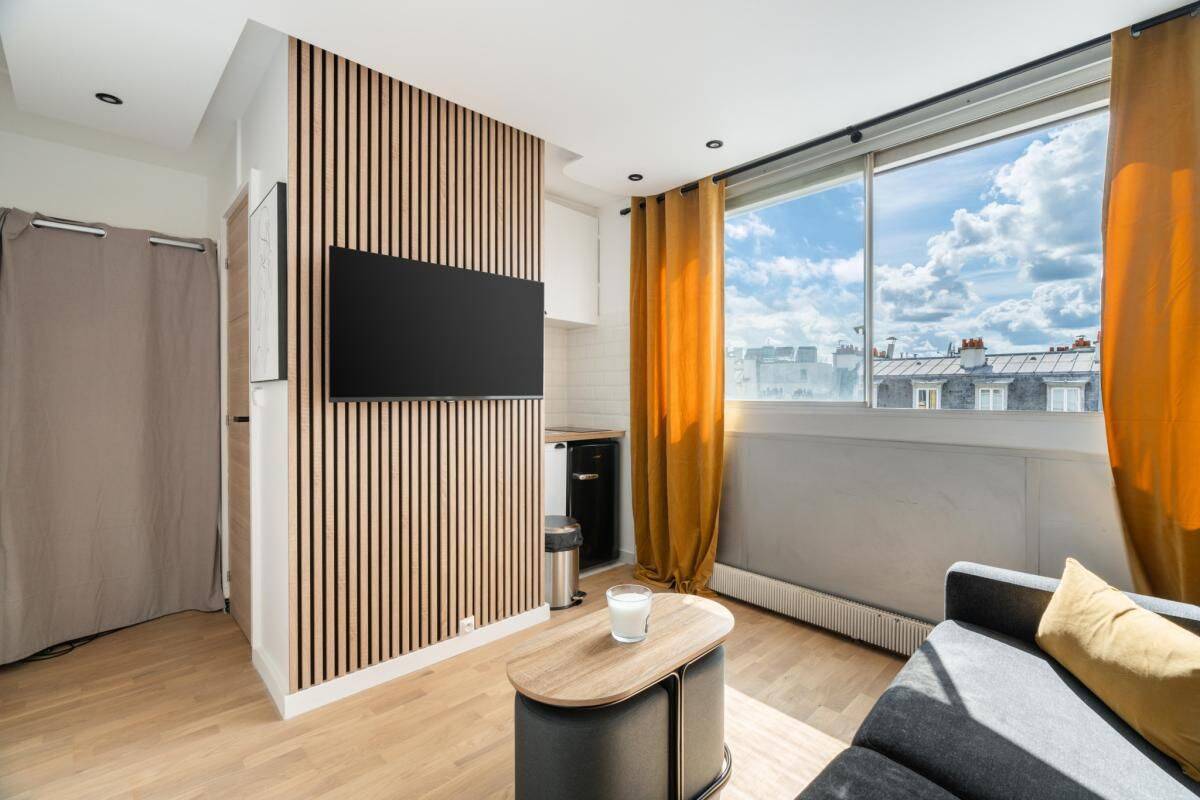 Appartement 1 pièce 16 m² · à Paris 15ème Arrondissement · 16 m² · 1 100 €/mois