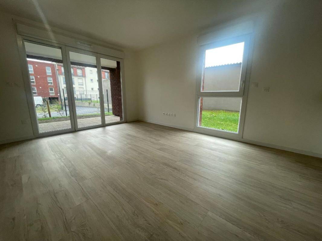 Appartement 3 pièces 65 m² · à Valenciennes · 65 m² · 706 €