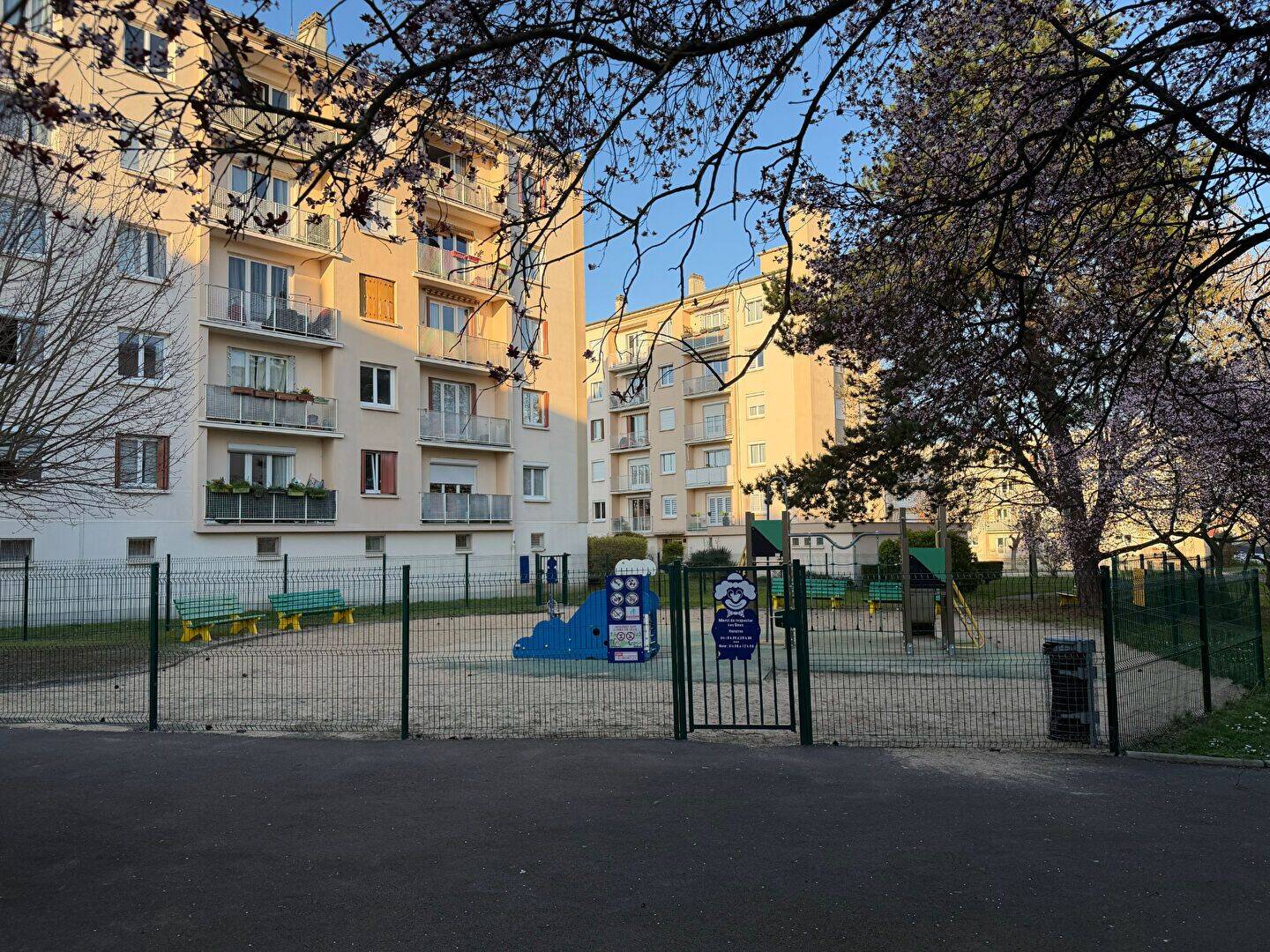 Appartement 3 pièces 45 m² · à Conflans-Sainte-Honorine · 45,2 m² · 145 000 €