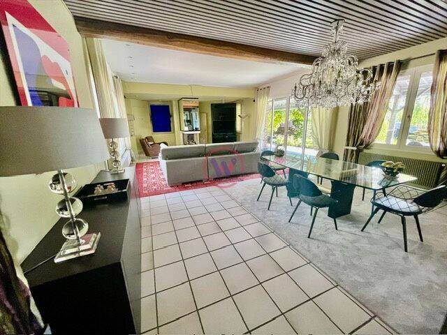 Maison 15 pièces 392 m² · à Anzin-Saint-Aubin · 392 m² · 988 000 €