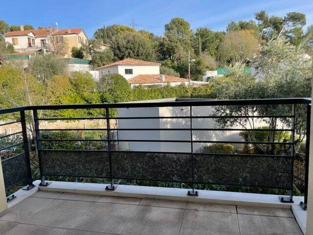Appartement 3 pièces 57 m² · à Marseille 11ème Arrondissement · 57,2 m² · 1 115 €